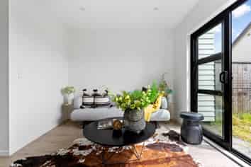 78 Rauemi Way, Te Atatu South