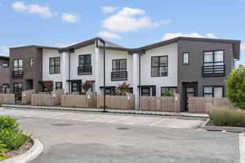 78 Rauemi Way, Te Atatu South