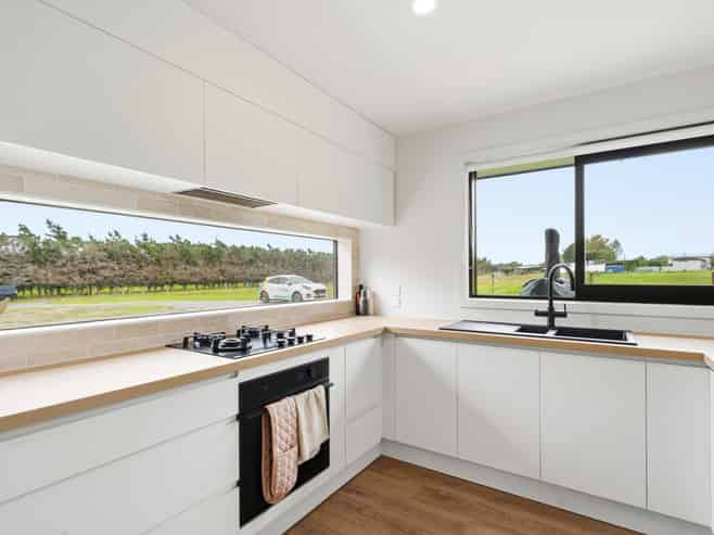 150 Fairweather Road, Myross Bush