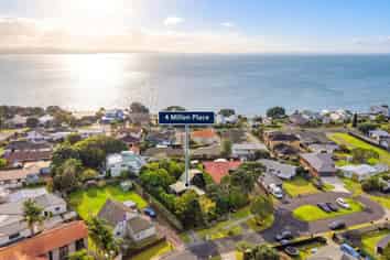 4 Millen Place, Clarks Beach
