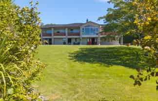 534 Gillespie Place, Acacia Bay