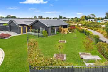 9 Godley Place, Woodend