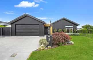 9 Godley Place, Woodend