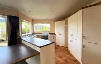  Scarborough Lane, Kamo