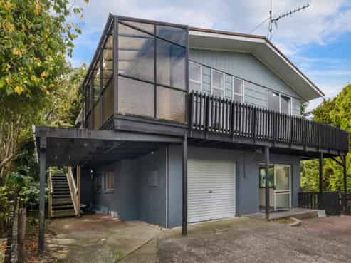 104 Marie Place, Thames