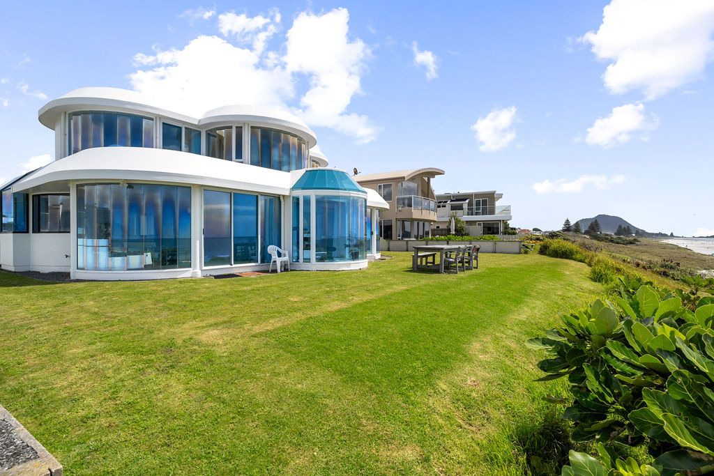 Absolute Beachfront - Bild 2