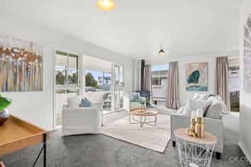 3 Eastview Grove, Normandale