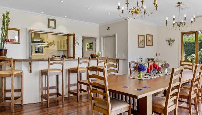 534 Gillespie Place, Acacia Bay