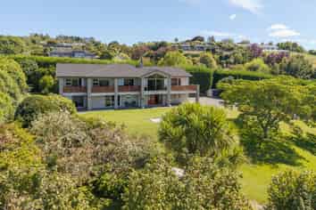 Luxury lifestyle & income potential