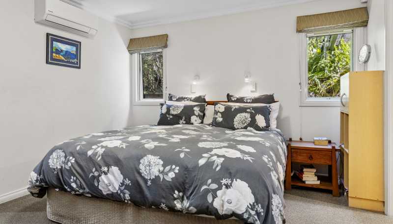 534 Gillespie Place, Acacia Bay