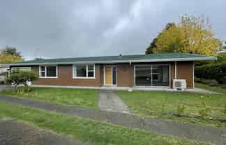 43A Brassey Road, Saint Johns Hill