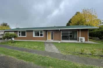 43A Brassey Road, Saint Johns Hill