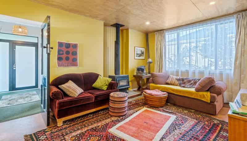 166 Bay View Road, South Dunedin