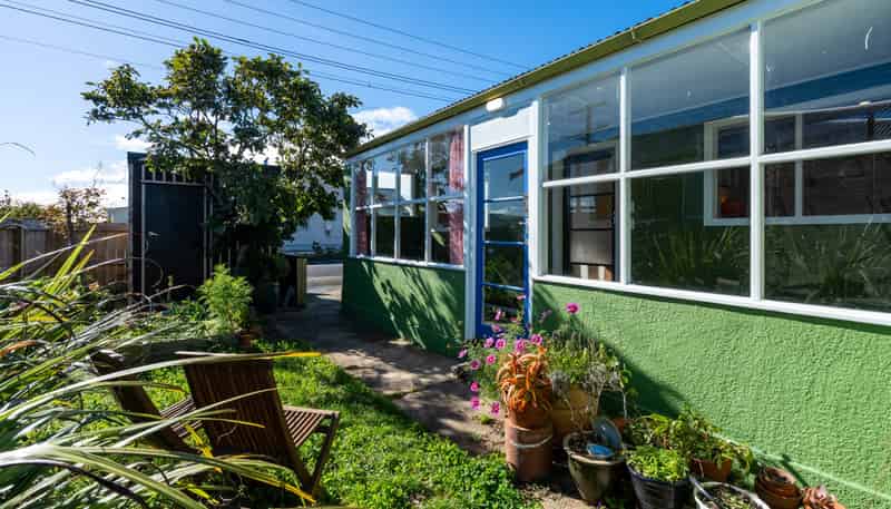 166 Bay View Road, South Dunedin