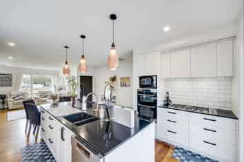 210 Tudor Avenue, Mayfair