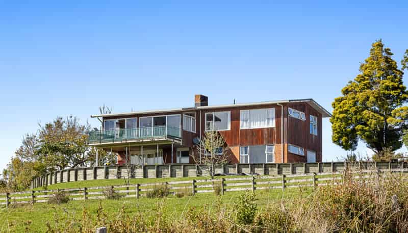 123 Whakapirau Road, Wellsford