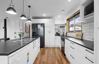 215 Weld Street, Witherlea