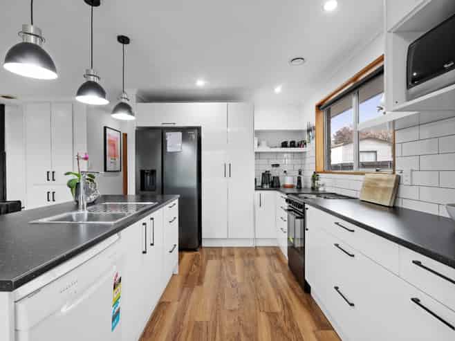 215 Weld Street, Witherlea