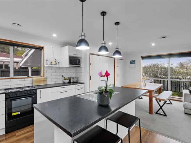 215 Weld Street, Witherlea