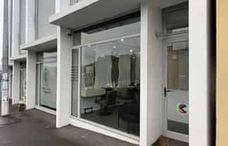 Turnkey Salon Space - High Exposure