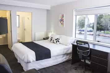 2c/81 Normandy Avenue, Melville