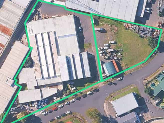 CBRE | Affordable Industrial Site with Dual Tenancy Options