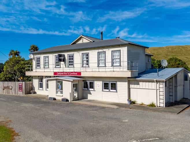 One of NZ’s Best Country Pubs – Now It’s Your Turn