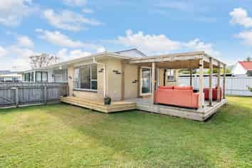 8B Barraud Street, Avalon