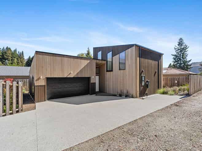 61 Eely Point Road, Wanaka