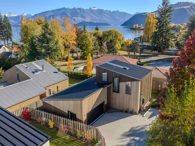 61 Eely Point Road, Wanaka