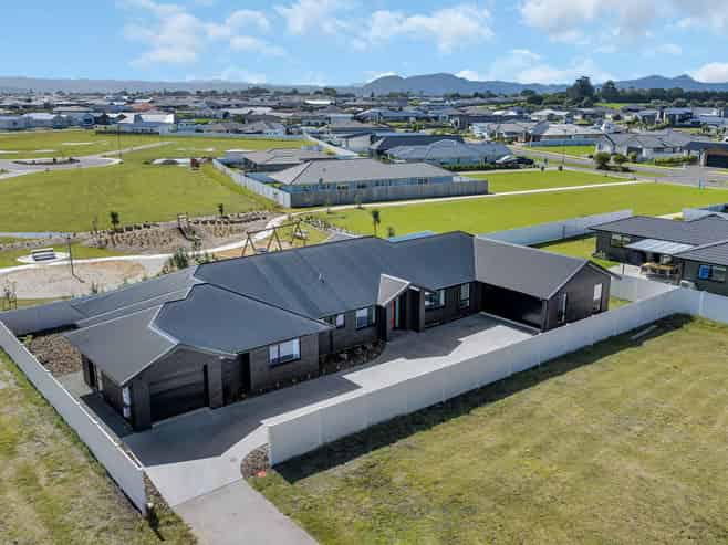 10 Hauhou Lane, One Tree Point