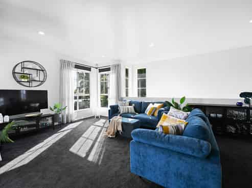 1 Blue Cedar Lane, Enderley