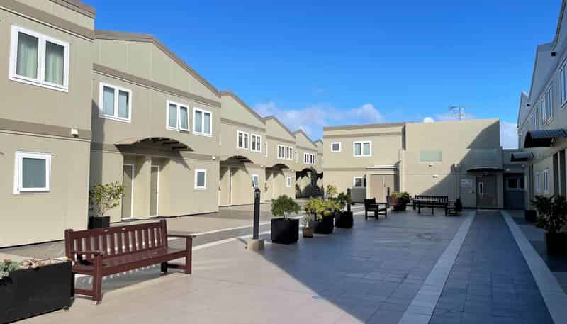 17/ Broadway, Newmarket