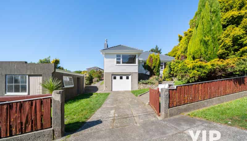 17 Hollies Crescent, Johnsonville
