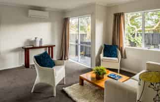 305A  Oxford Terrace, Avalon