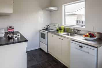 305A  Oxford Terrace, Avalon