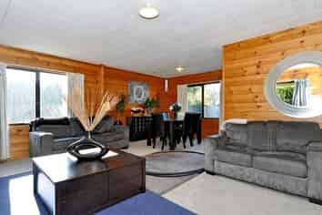 B/54 Springs Rd, Hornby