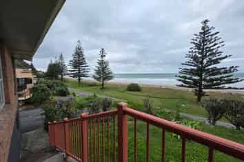 18 Makorori Beach Road, Makorori