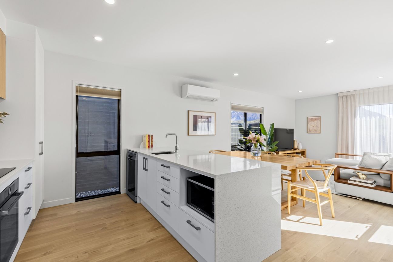 Under contract! - Widok 3