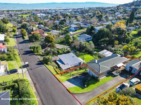 803 Richmond Street, Thames