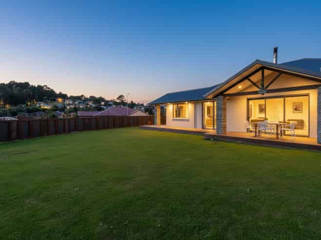 6  Grandvista Drive, GREEN ISLAND