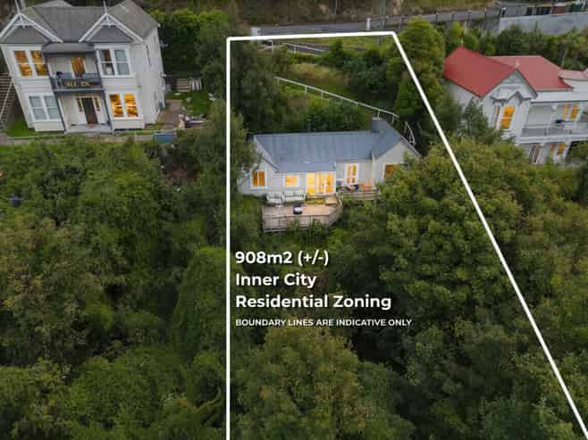 147  Queen Street, NORTH DUNEDIN