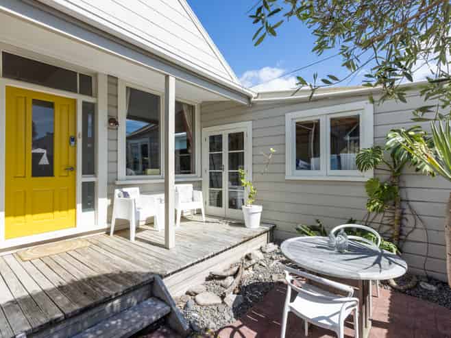 78 Charles Street, Westshore