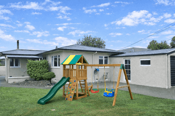 33 Andrew Street, Stoke