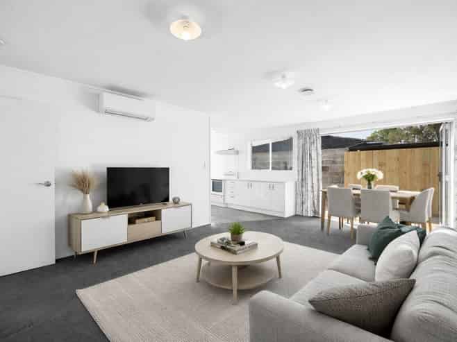 13B Sandalwood Drive, Dinsdale