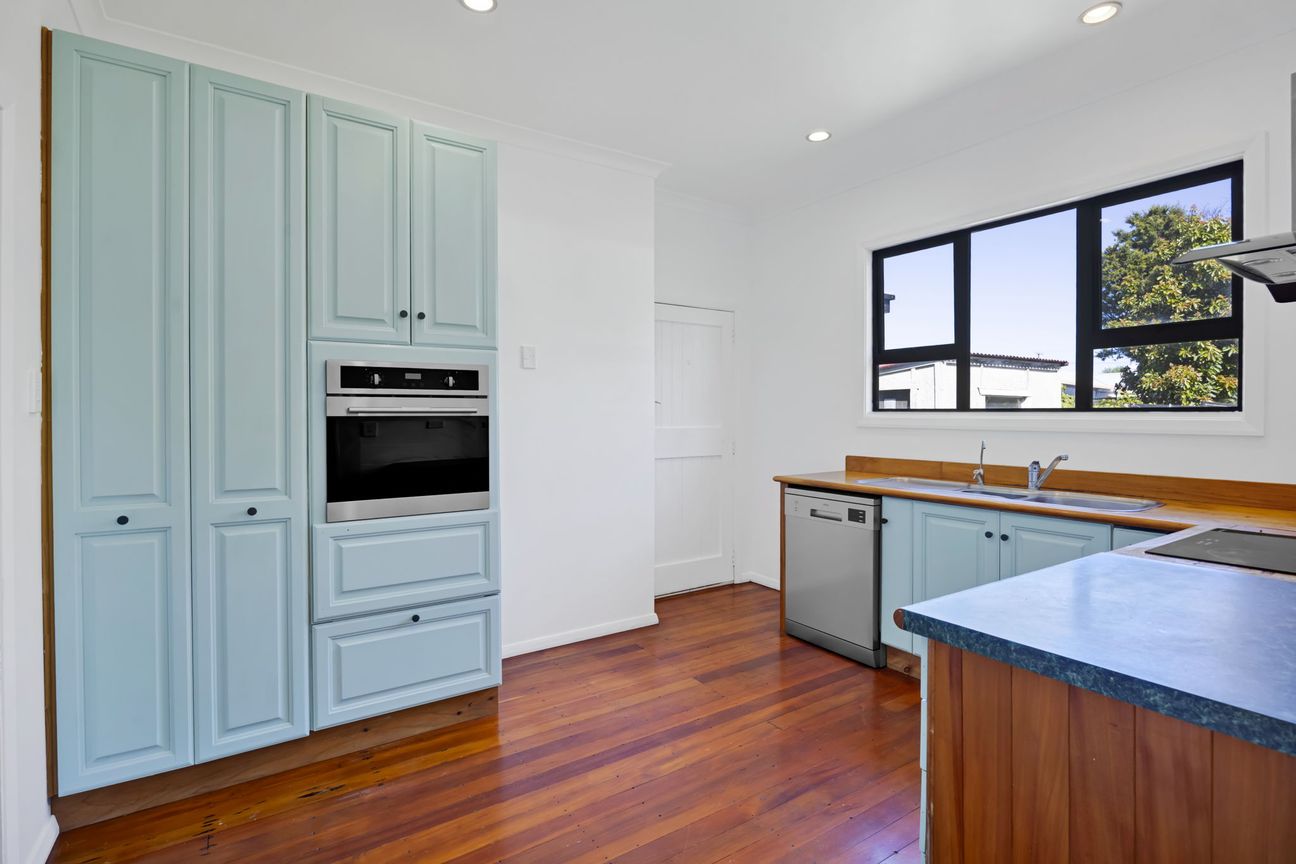 House in Hāwera, Nolantown - More