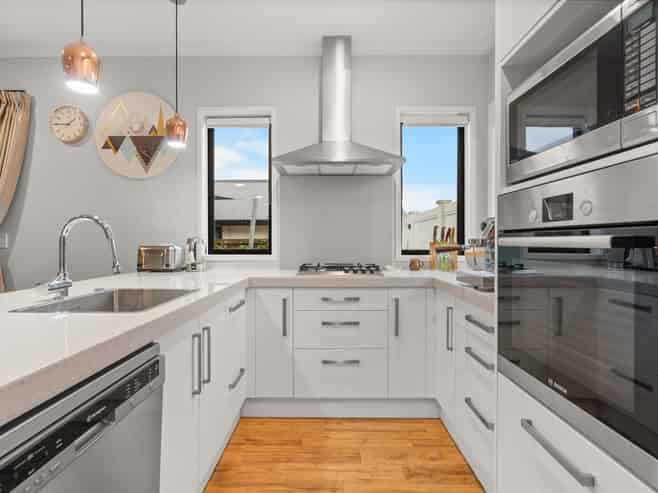 9 Waikai Close, Ruakura