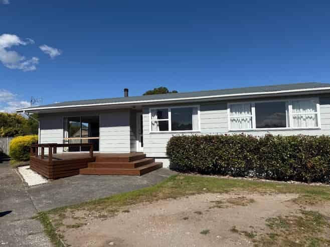81 Woodward Street, Nukuhau