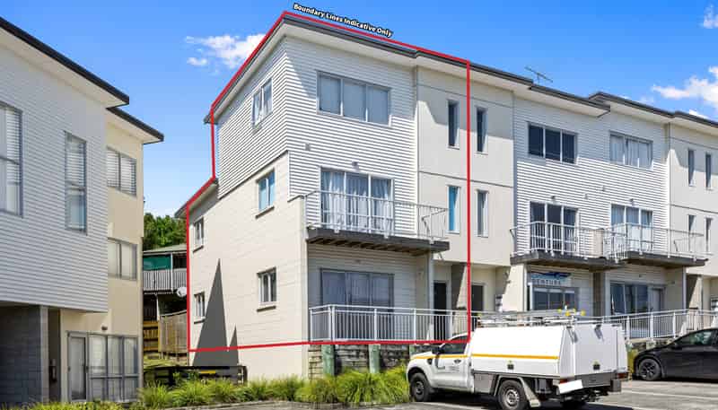 592H Whangaparaoa Road, Stanmore Bay