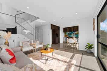 9F Pah Road, Papatoetoe